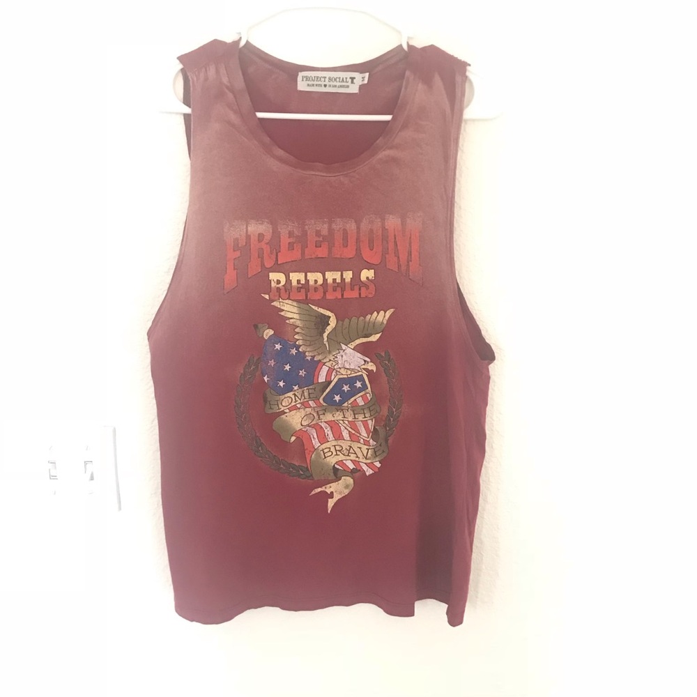 Project social T size M